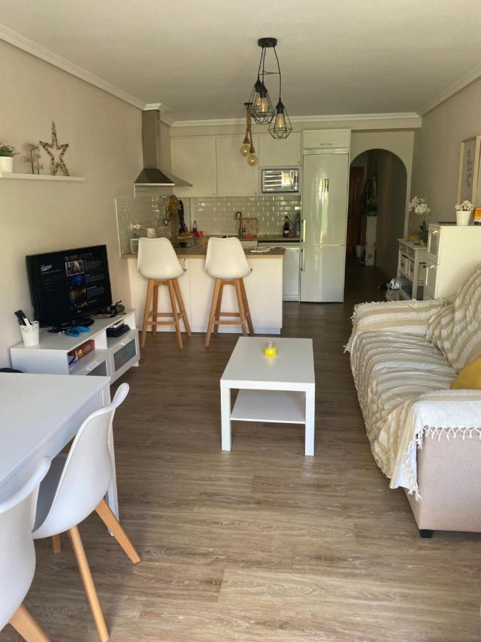 La Isla Apartament *